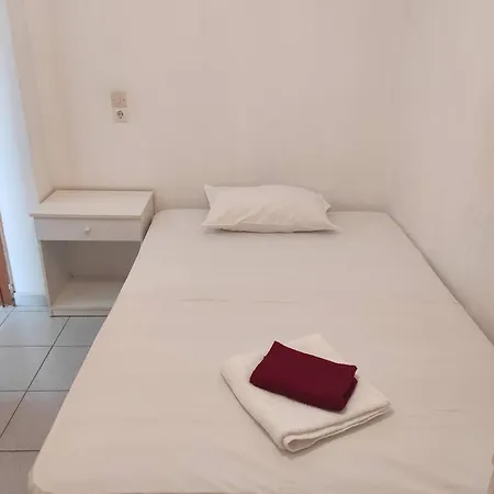 Thanos House - Σπίτι στην εξοχή Appartamento Mirsinochori