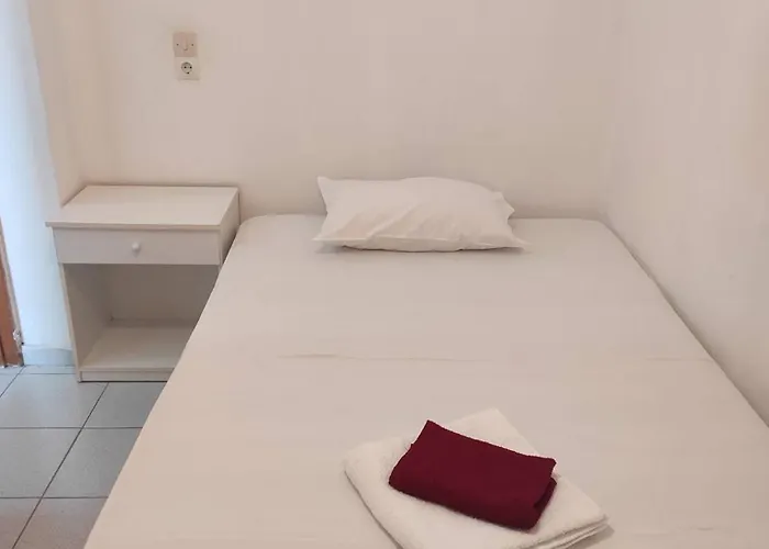 Thanos House - σπίτι στην εξοχή Apartman Mirsinochori